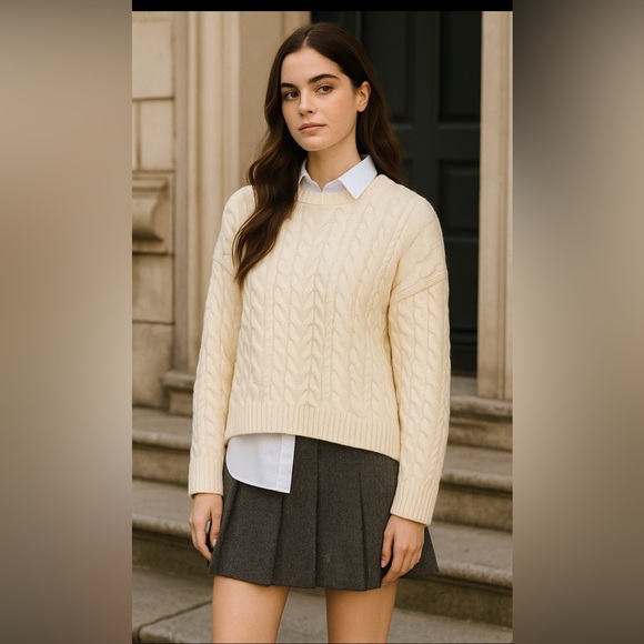 J. Crew Lambswool Fisherman Sweater Chunky Cable Knit Womens Medium - Picture 1 of 7